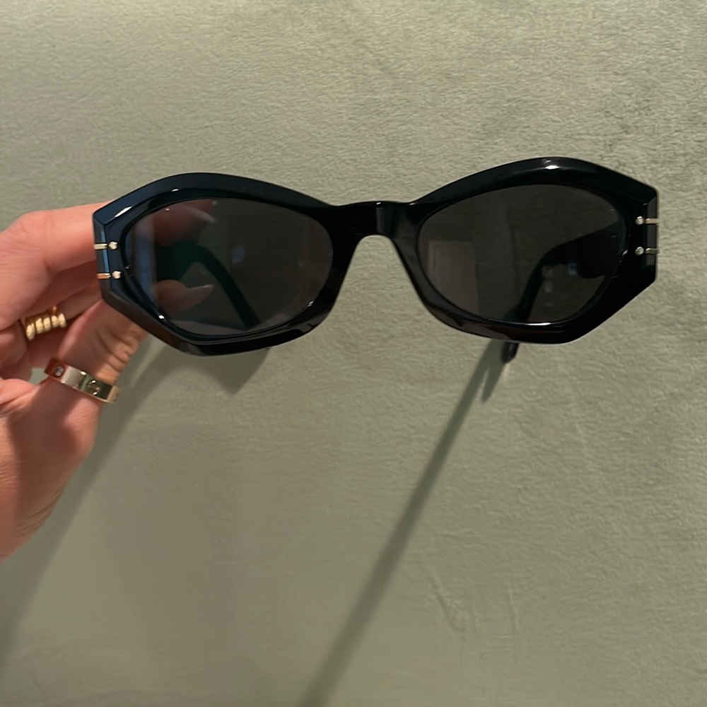 Christian dior sunglasses